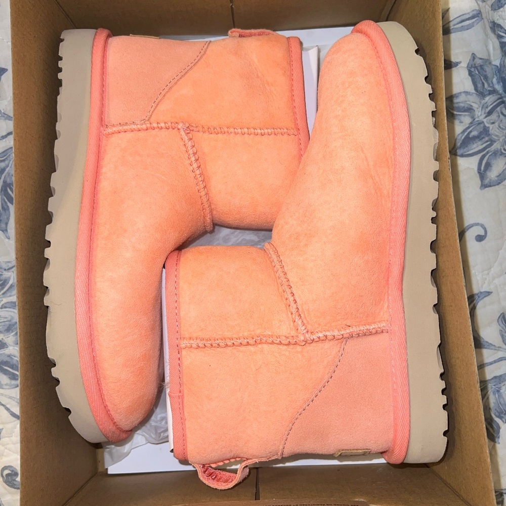 UGG classic mini II Boots